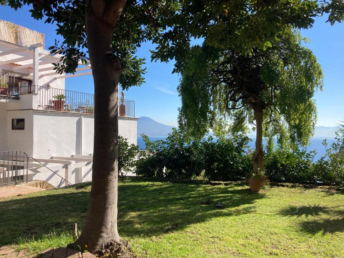 Le Stanze Di Sissi - Luxury Suites Naples Luaran gambar