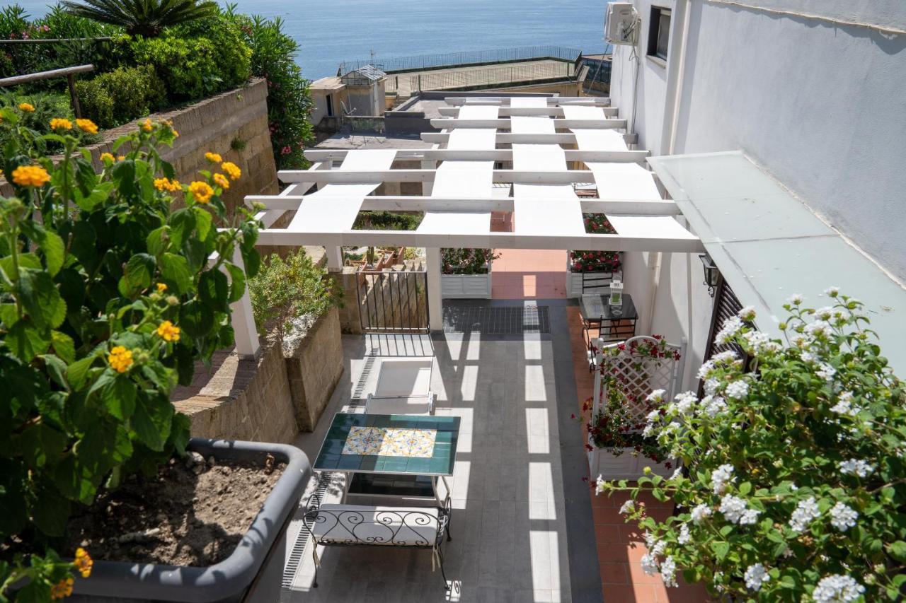 Le Stanze Di Sissi - Luxury Suites Naples Luaran gambar