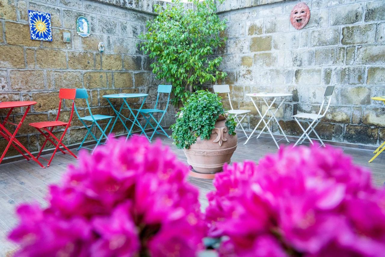 Le Stanze Di Sissi - Luxury Suites Naples Luaran gambar