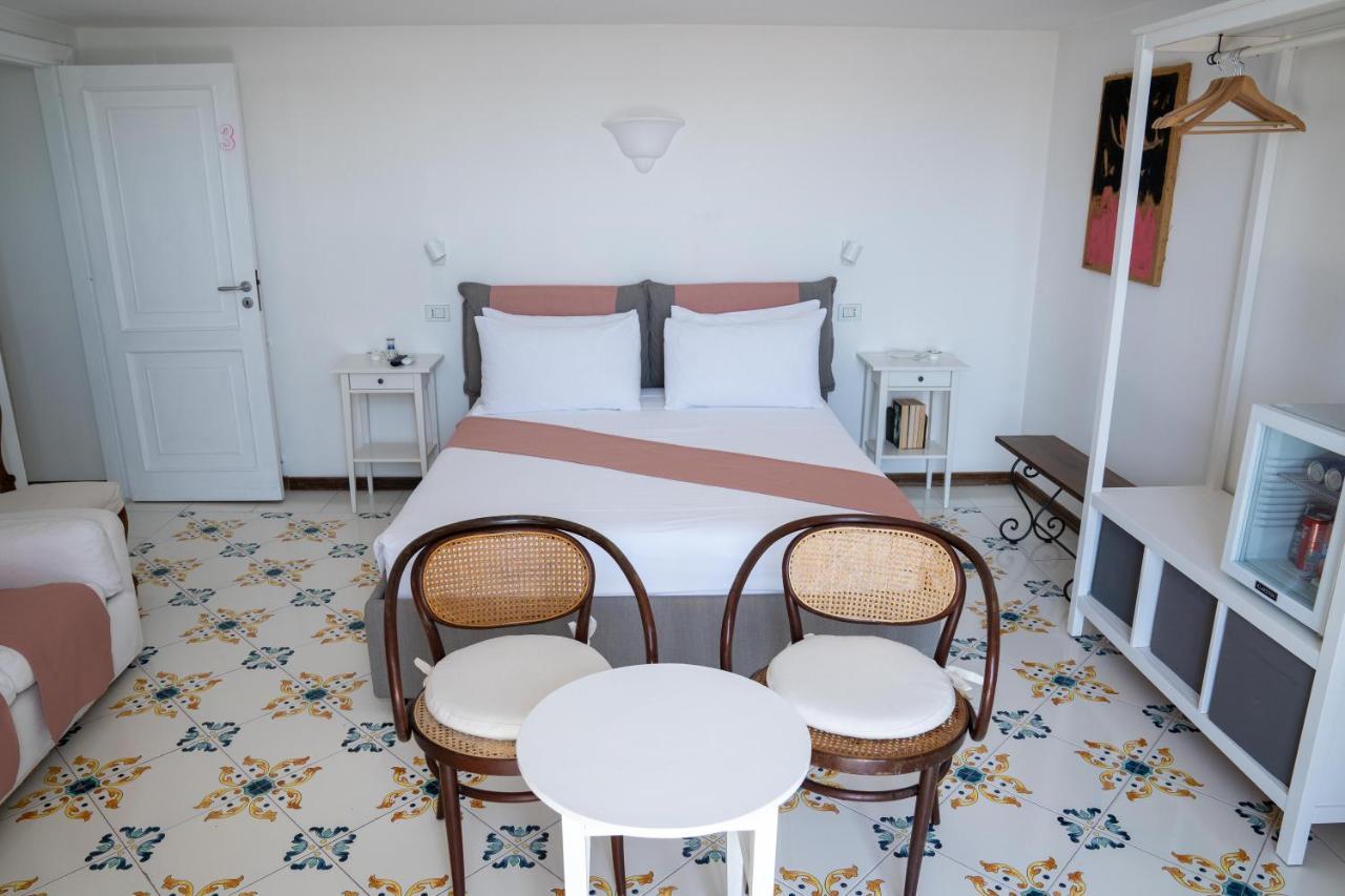 Le Stanze Di Sissi - Luxury Suites Naples Luaran gambar