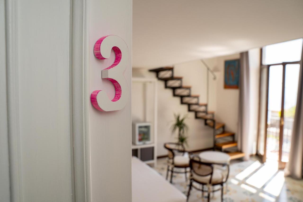 Le Stanze Di Sissi - Luxury Suites Naples Luaran gambar