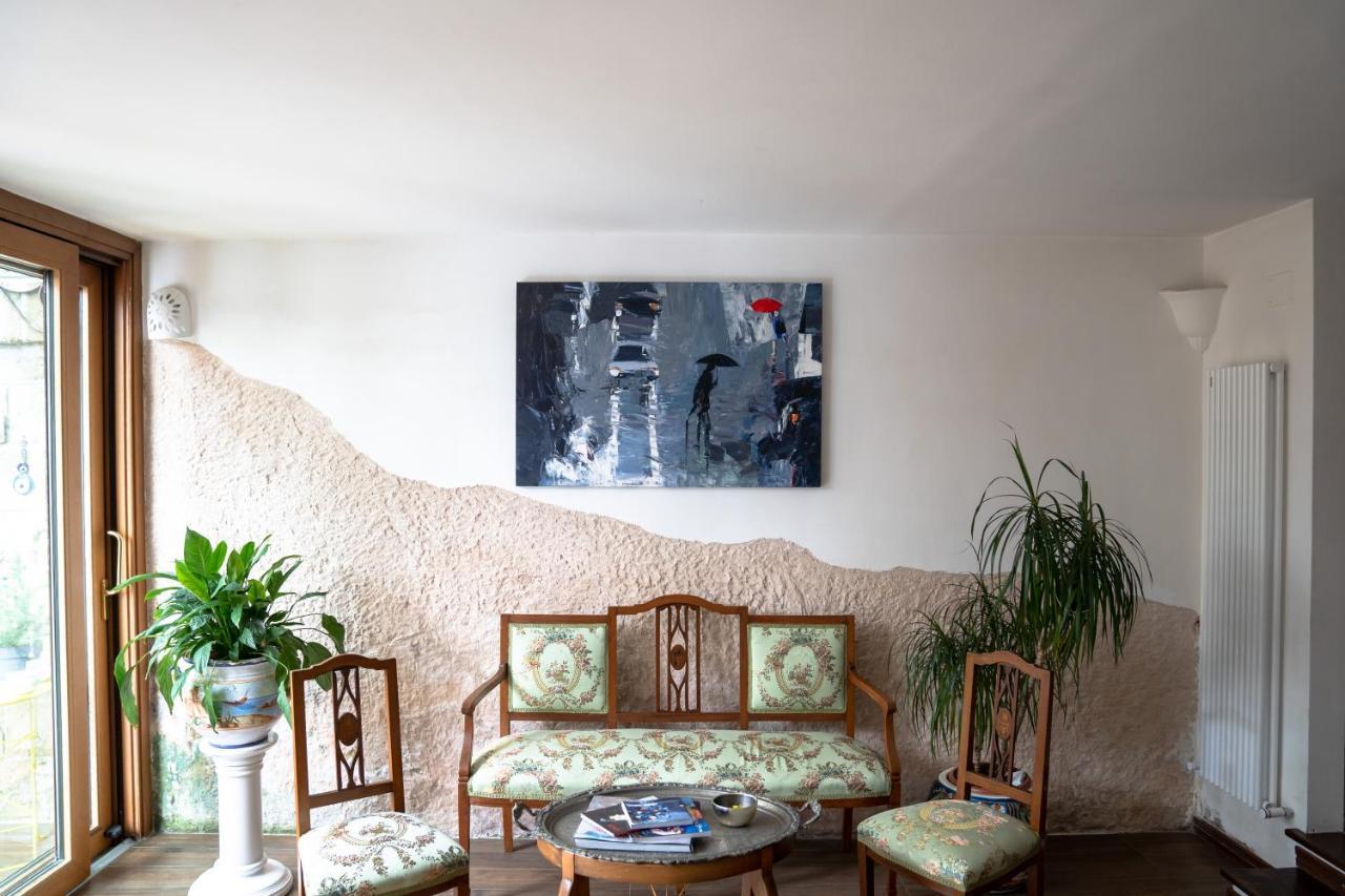 Le Stanze Di Sissi - Luxury Suites Naples Luaran gambar